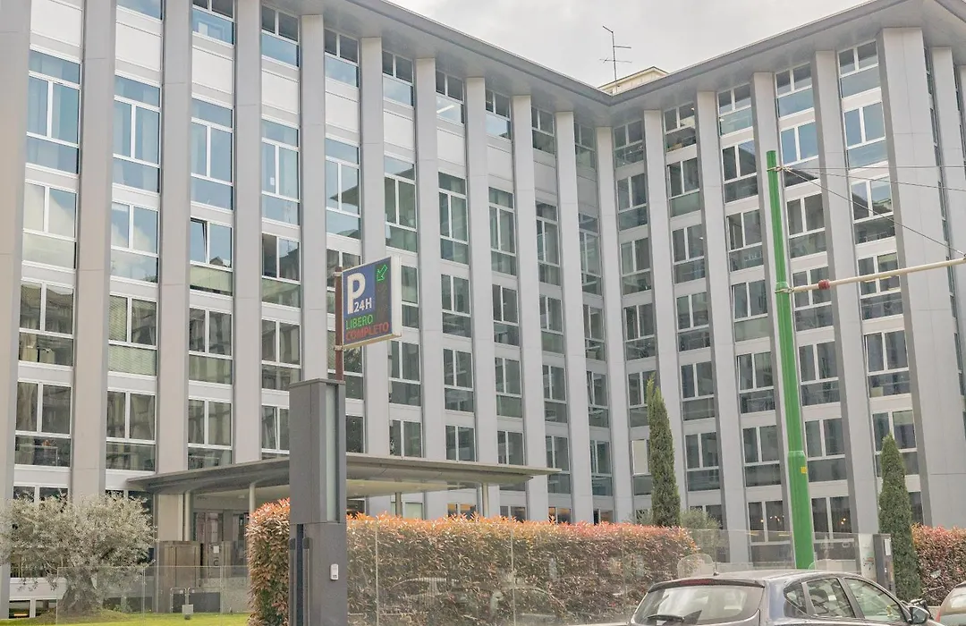 Milano Central Elegance Suite - Wi-Fi Ultra Fast, Near Station-1